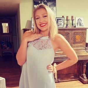 Meet your Posher, Marina